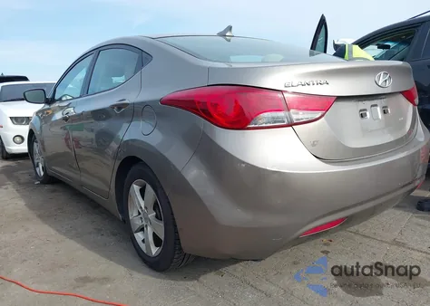 2013 Hyundai Elantra Gls z USA, uszkodzony, nr VIN 5NPDH4AEXDH371736